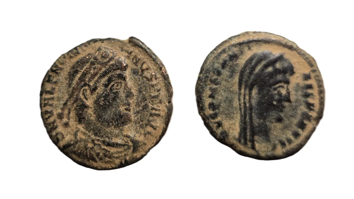 Lot of 2 Late Roman Bronze Coins