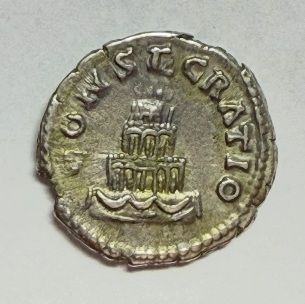 Antoninus Pius (AD 138-161) Denarius (Consecratio issue)