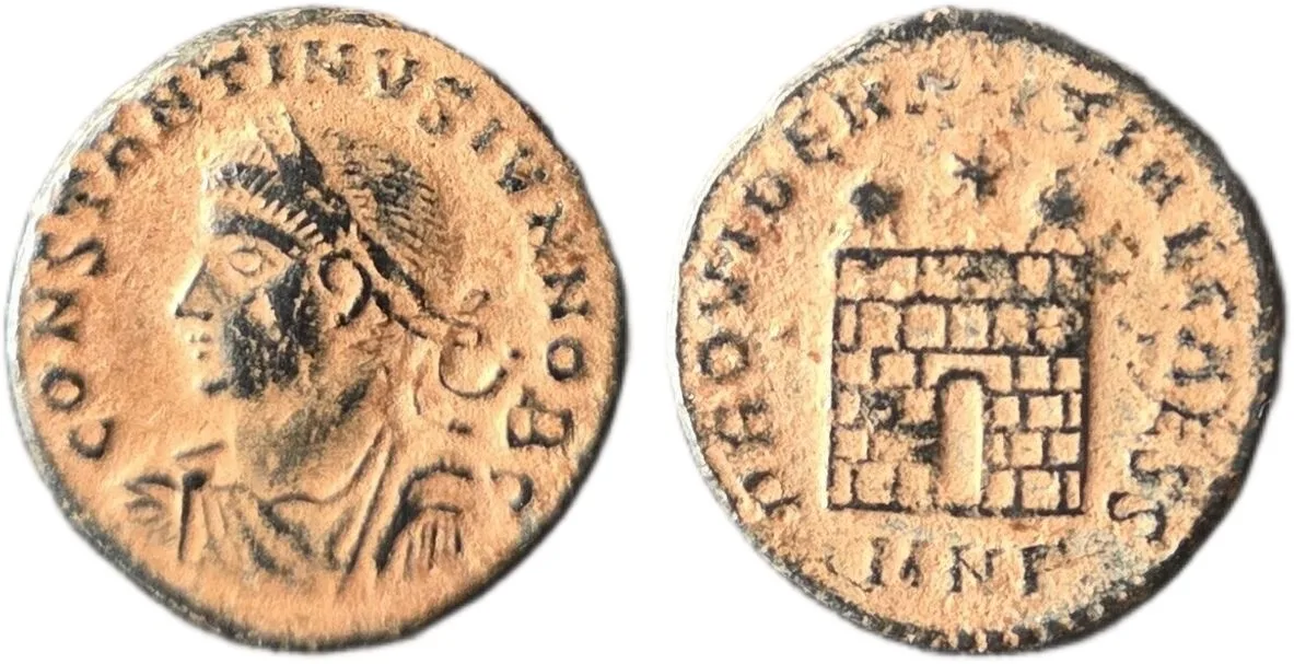 Constantine II – Roman bronze coin with campgate