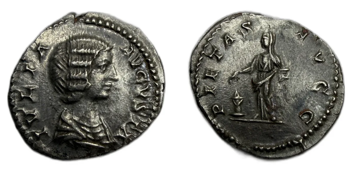 Julia Domna Denarius w Pietas AVGG