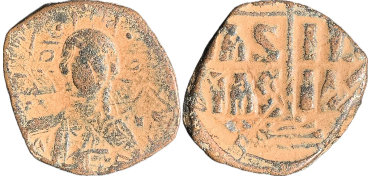 Anonymous Follis -  Time of Romanus III - Class B