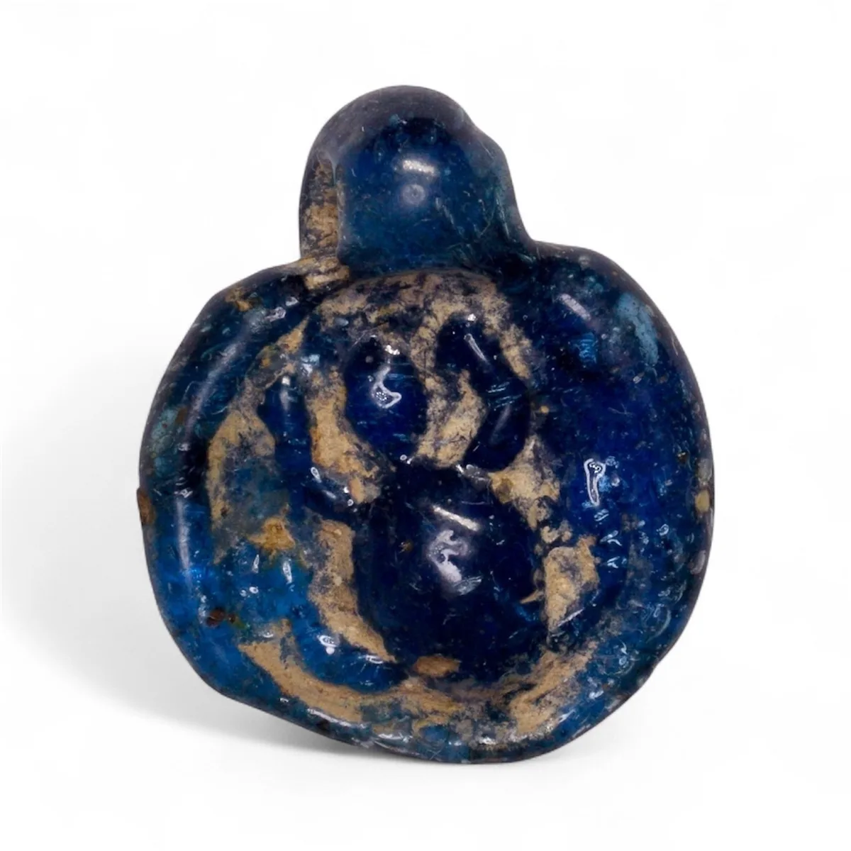Late Roman Glass Pendant with Turtle