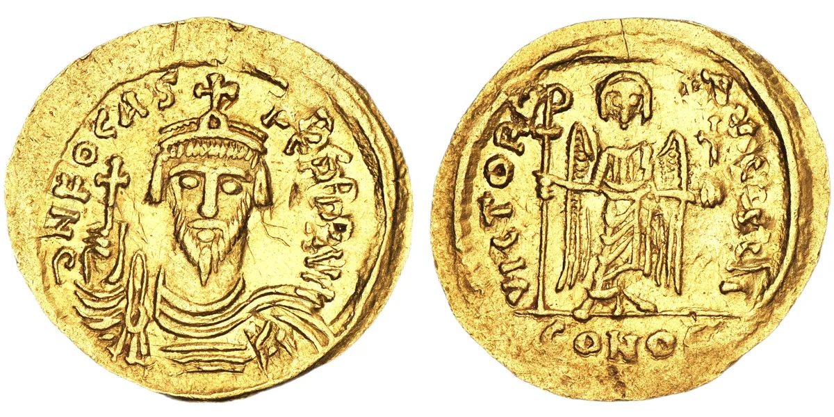 Phocas, 602-610. AV Solidus, Constantinople.