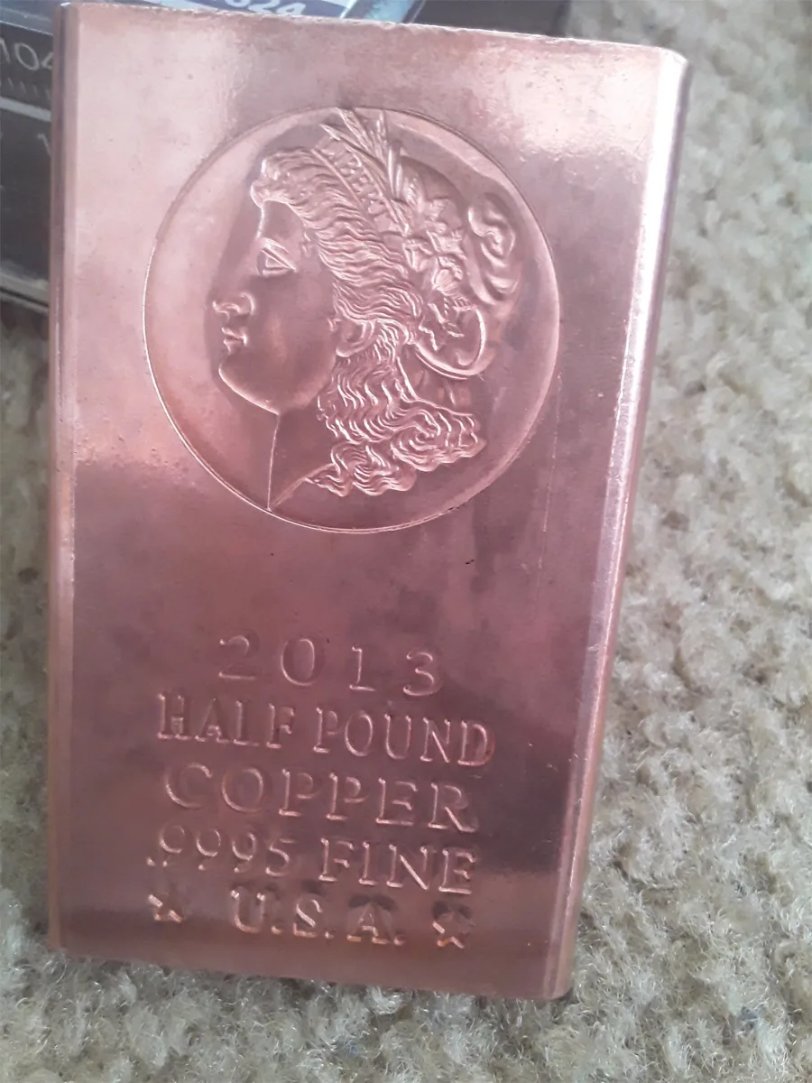 Half pound morgan copper bar