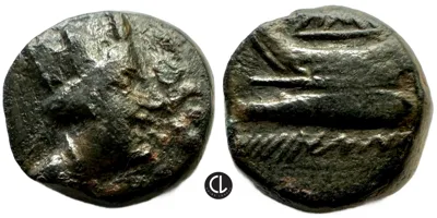 Phoenicia, Arados, AE Circa 3rd-2nd Century BC, Probably Civic Issue, Tyche / Prow - RR