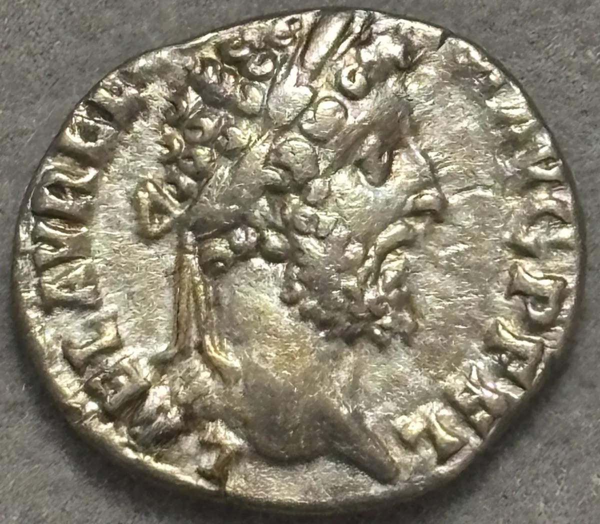 Commodus 177-192 Denarius ROME