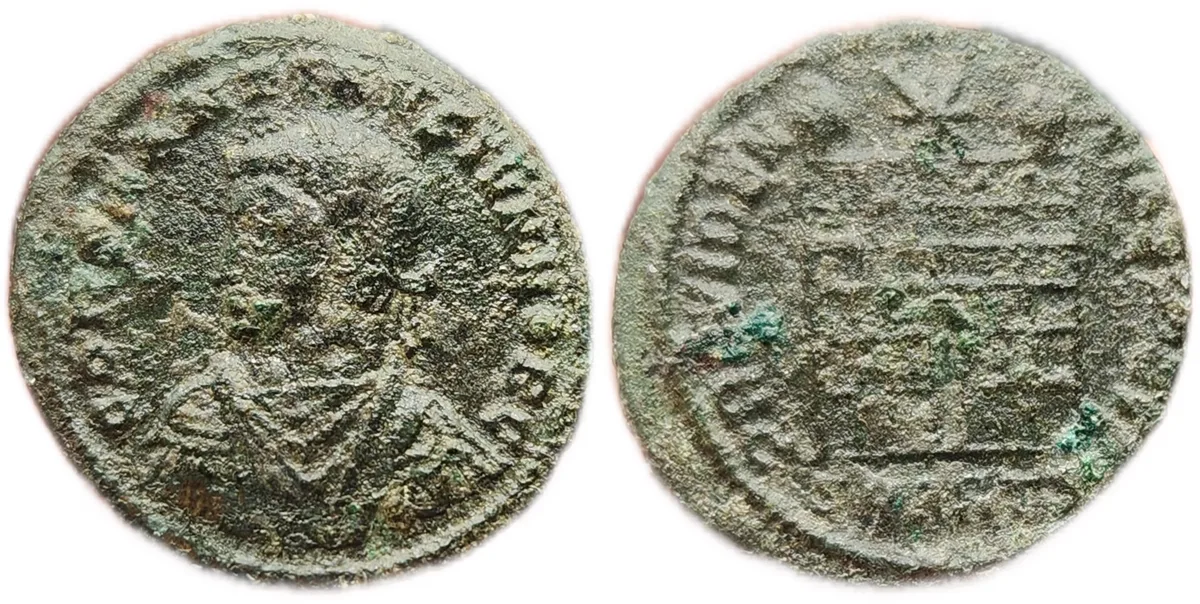 Constantine II R1 Campgate