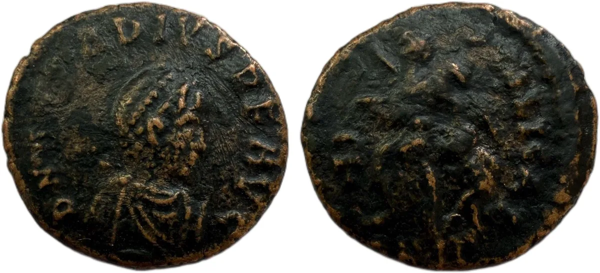 Arcadius AE 4 Nummus