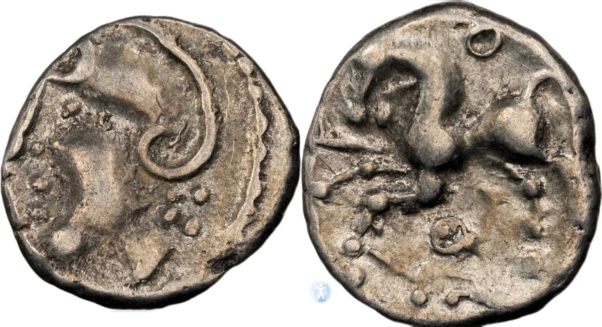 NGC CH VF; GAUL, AEDUI AR Quinarius ( 100-50 BC)