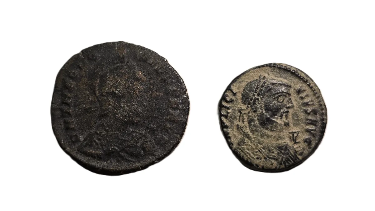 Lot of 2 Late Roman Bronze Coins