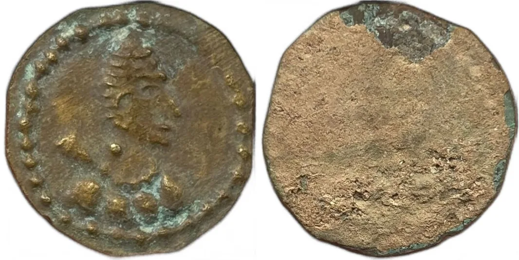Alchon Hun AE Bracteate