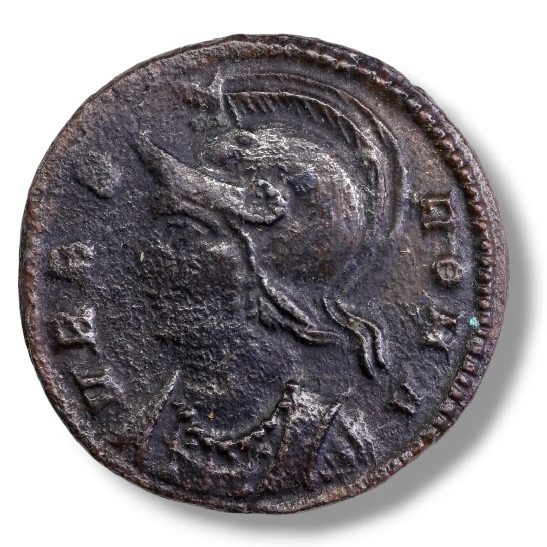 Constantinian Commemorative, AD 330-335 VRBS ROMA type, struck under Constantine I