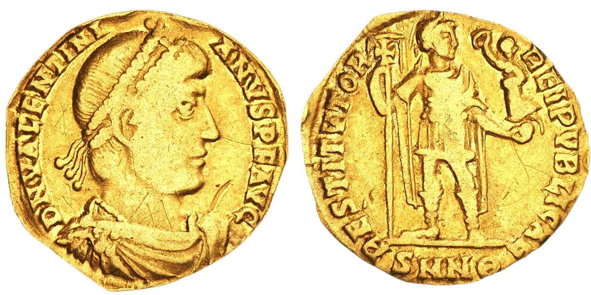 Valentinian, 364-375. AV Solidus, Nicomedia.