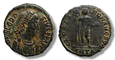 Theodosius I, AE2 (maiorina) — Antioch, AD 392–395