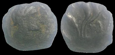 Nabataean Kingdom Aretas IV with his daughter 9 BC- 40 AD (Struck 5-4 AD) AE 13.5mm 1.52gm Petra Mint