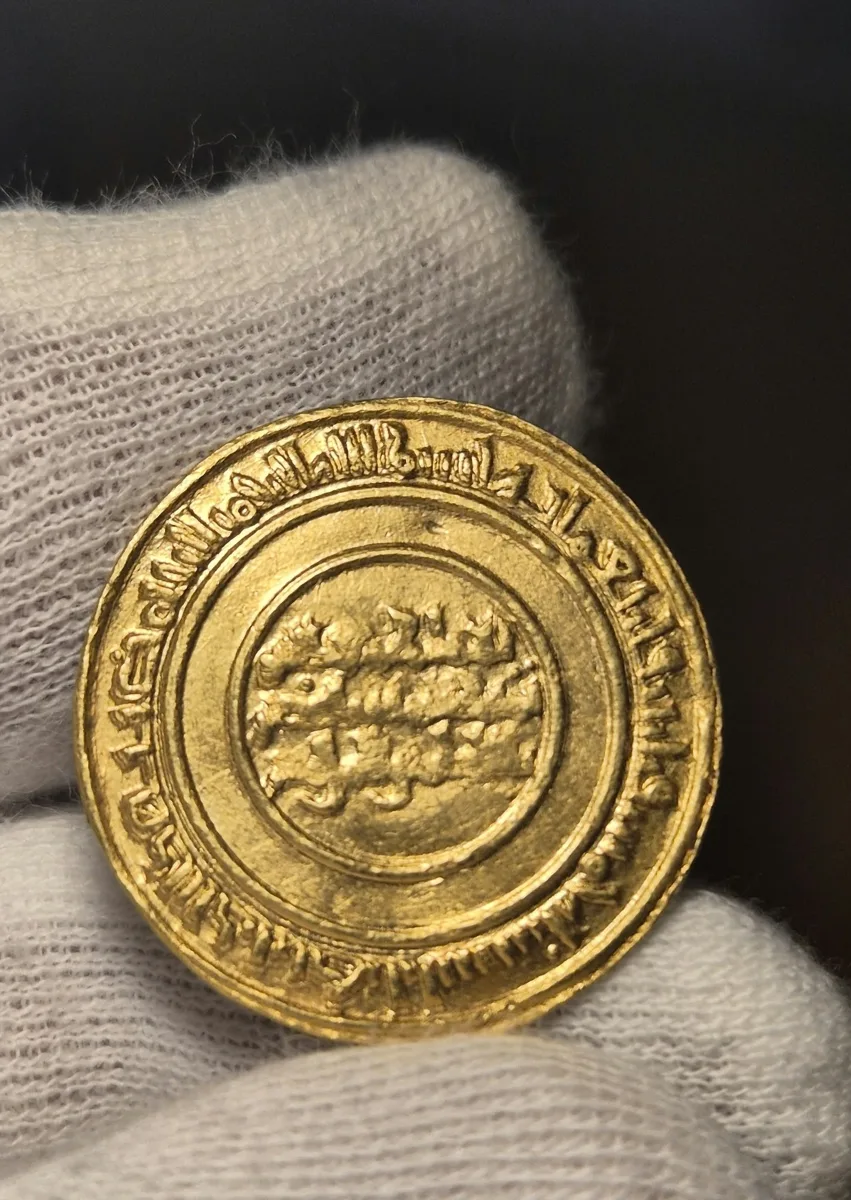 Fatimid Gold Dinar of al-Mustanṣir bi’llāh — Tripoli, 435 AH / 1043 AD