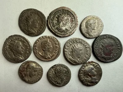 10 Roman Denarius and Antoninanus