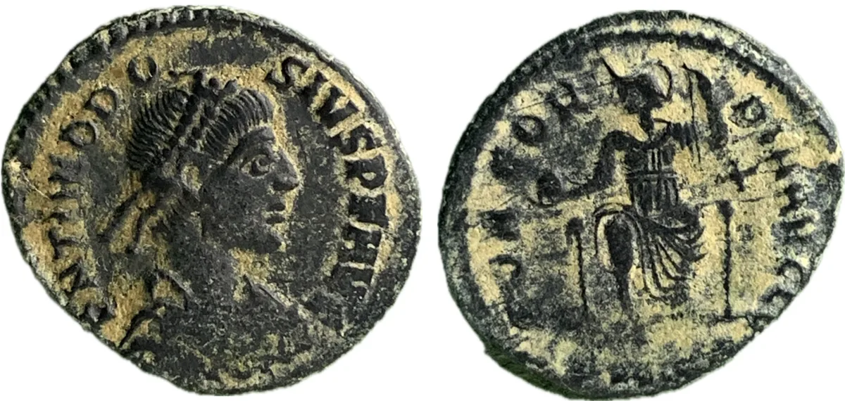 Theodosius I - Follis - Cyzicus