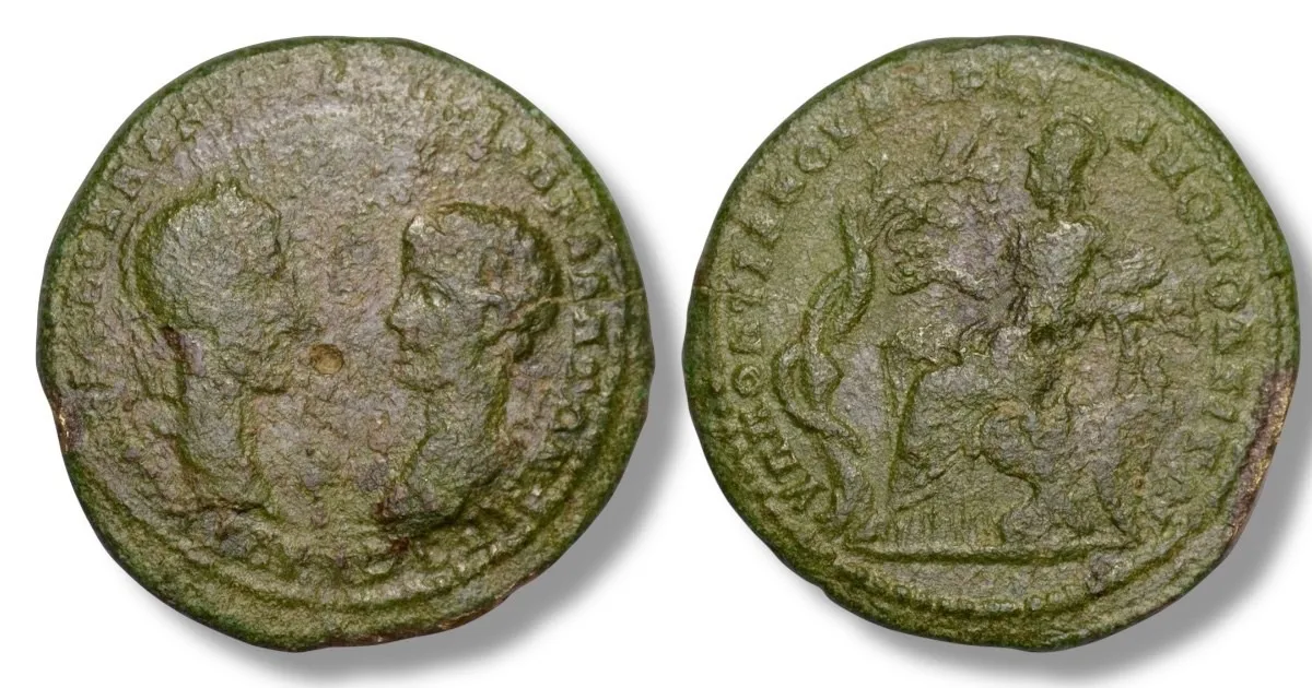 ROMAN PROVINCIAL Macrinus (augustus) & Diadumenian (caesar) AD 217-218