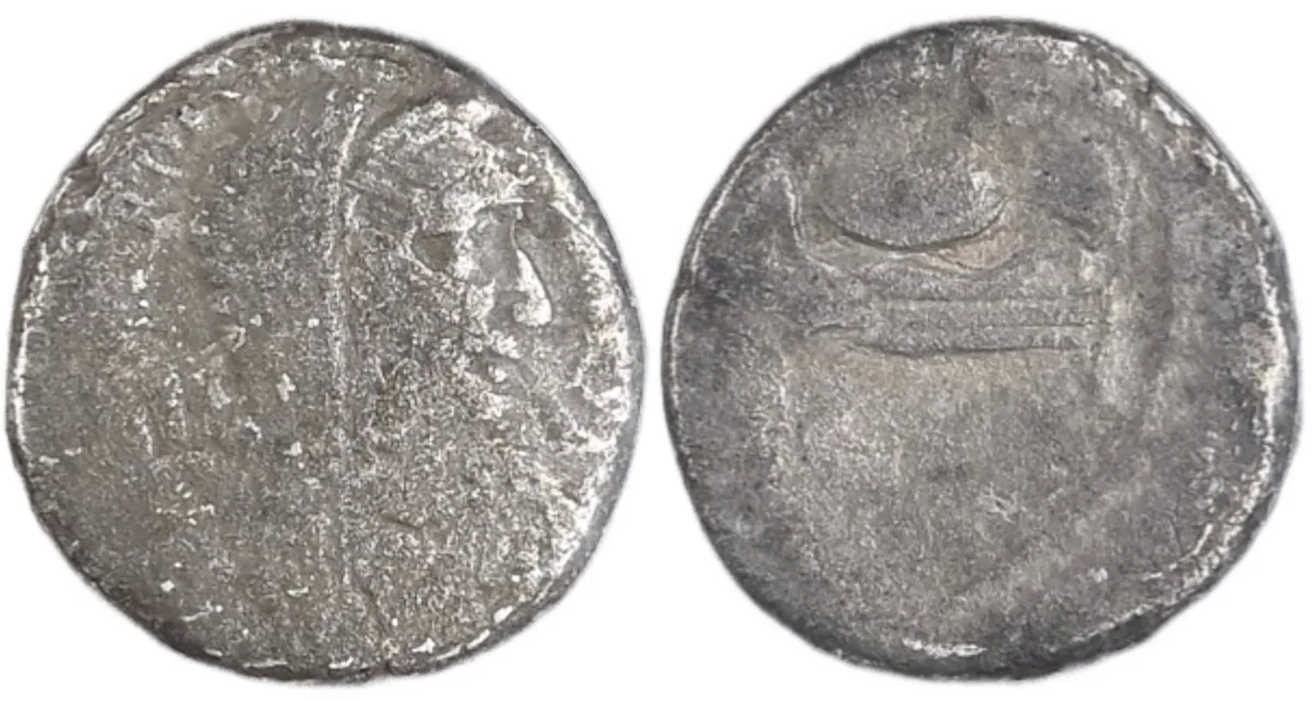 NGC VG 3/5 & 2/5; Julius Caesar, d.44 BC ROMAN IMPERATORIAL AR Denari