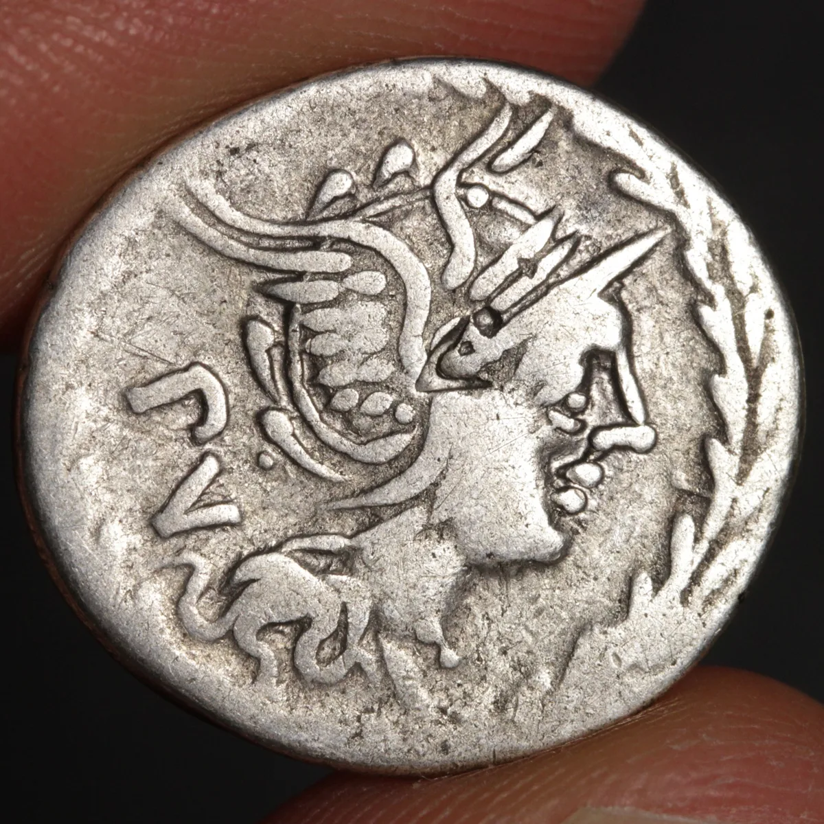 Roman Republic Silver Denarius 101BC M. Lucilius Rufus