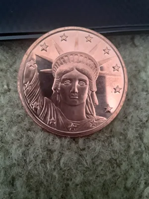 Lot of 3---1 oz Statue of Liberty copper coin