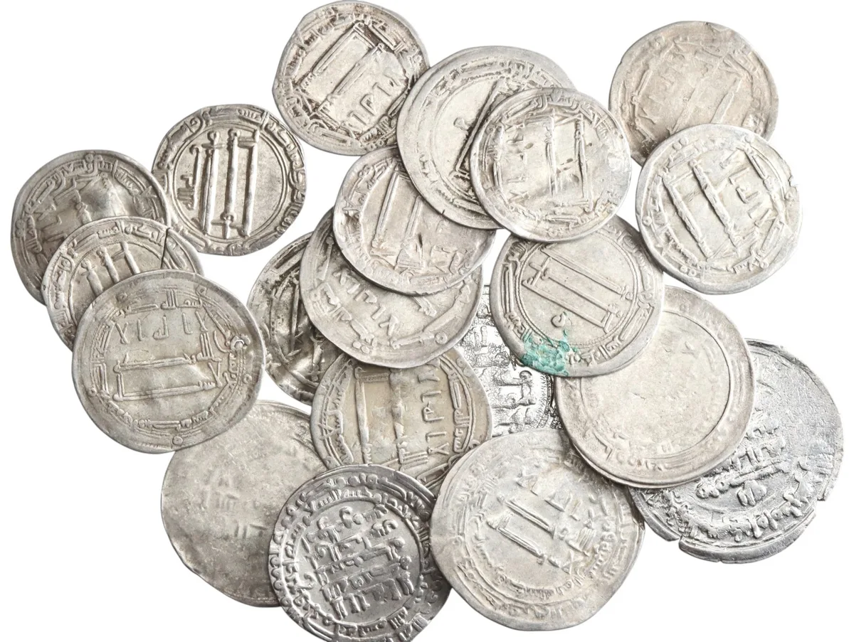 ISLAMIC: lot of 20 silver dirhams, AH 2nd-4th century