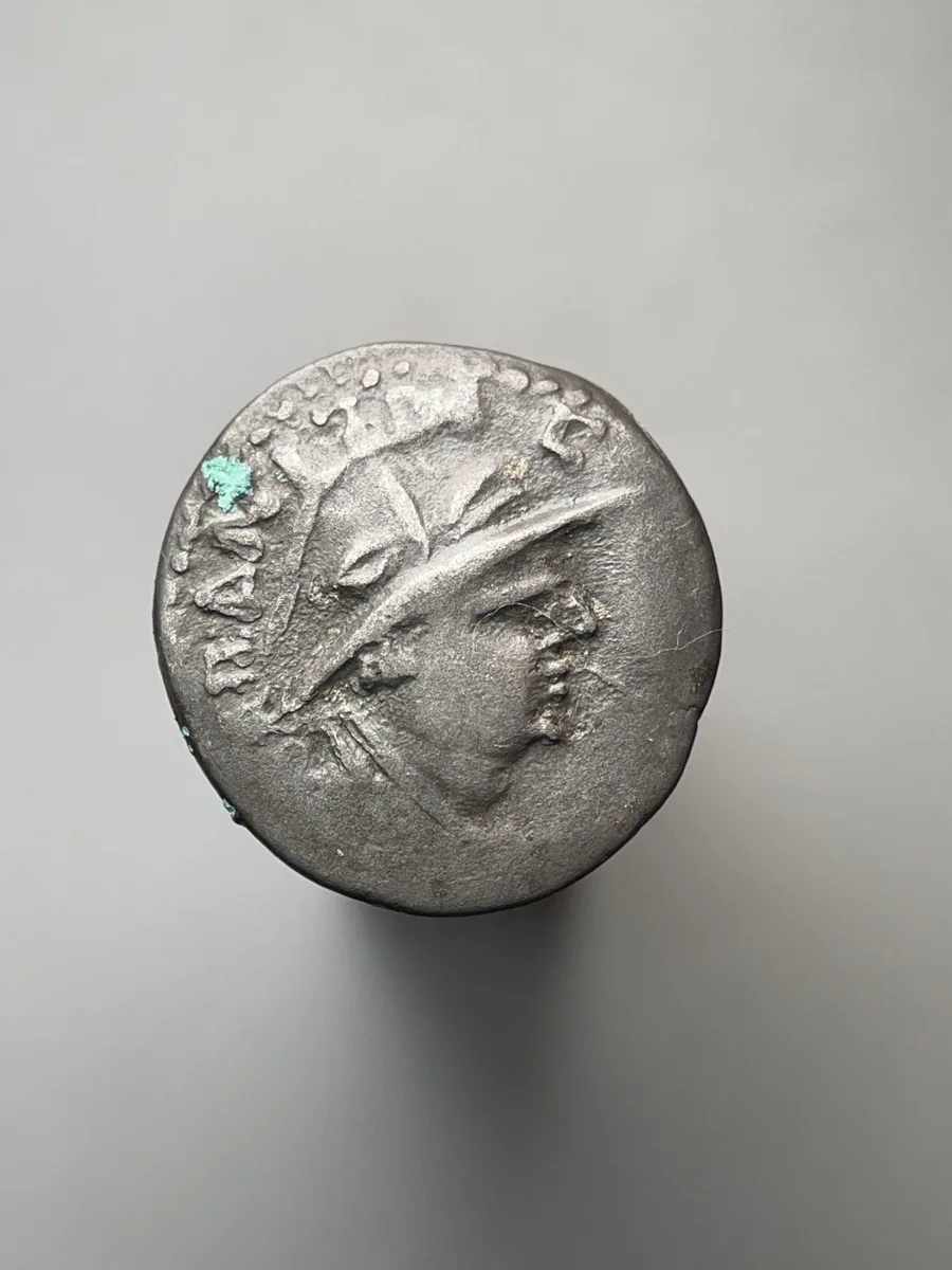 Yuezhi, Sapadbizes, 1st century B.C, hemi-drachm, 1.91g