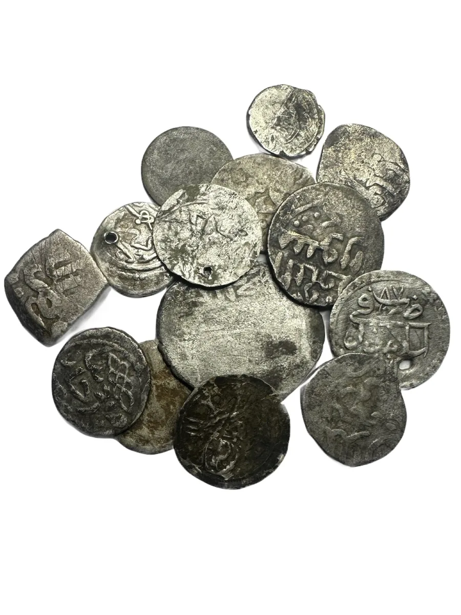 Lot of 14 Islamic Coins