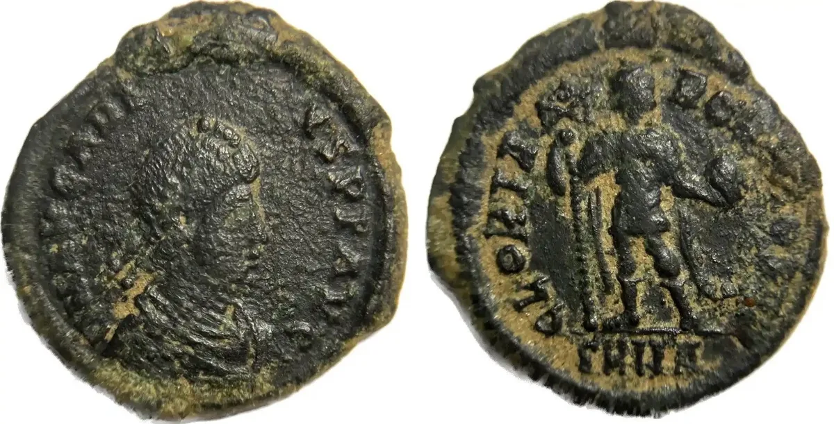 Arcadius AE2 | 21mm, 5.3g | GLORIA ROMANORVM | Heraclea Mint