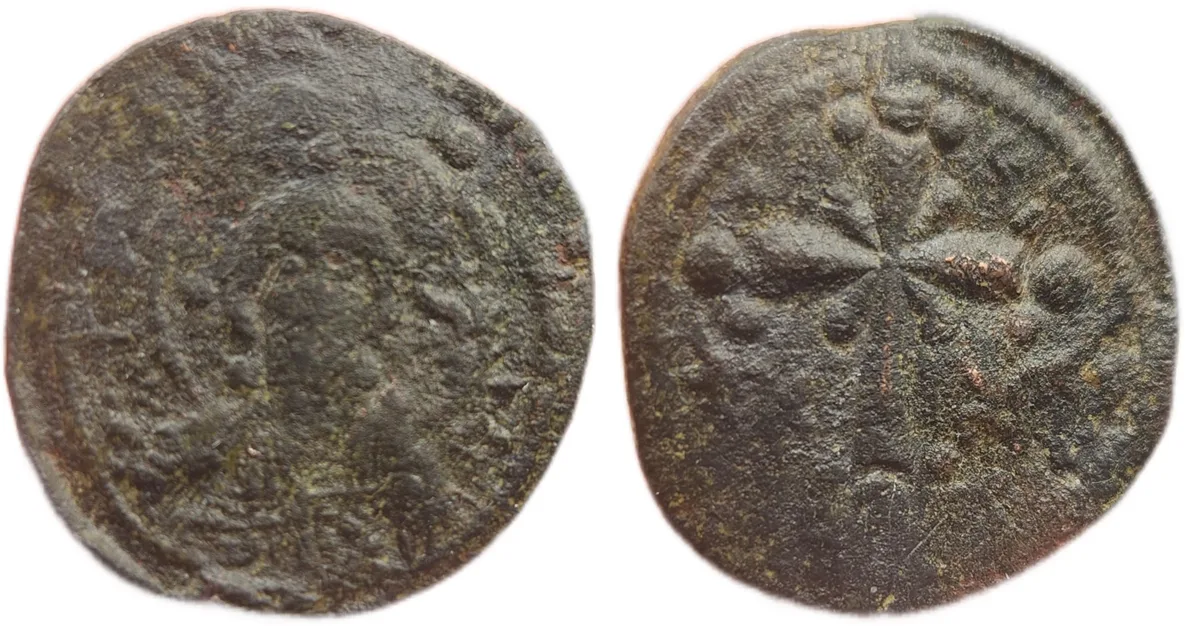 Class I, Anonymous Christ Follis