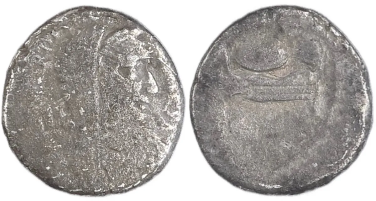 NGC VG 3/5 & 2/5; Julius Caesar, d.44 BC ROMAN IMPERATORIAL AR Denari