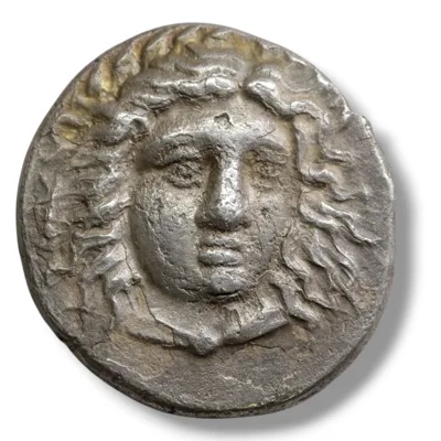 341-335 BC Caria Satraps AR Didrachm 6.7g – Helios / Zeus Labraundos – Magistrate IMSAYPOY – Pixodaros
