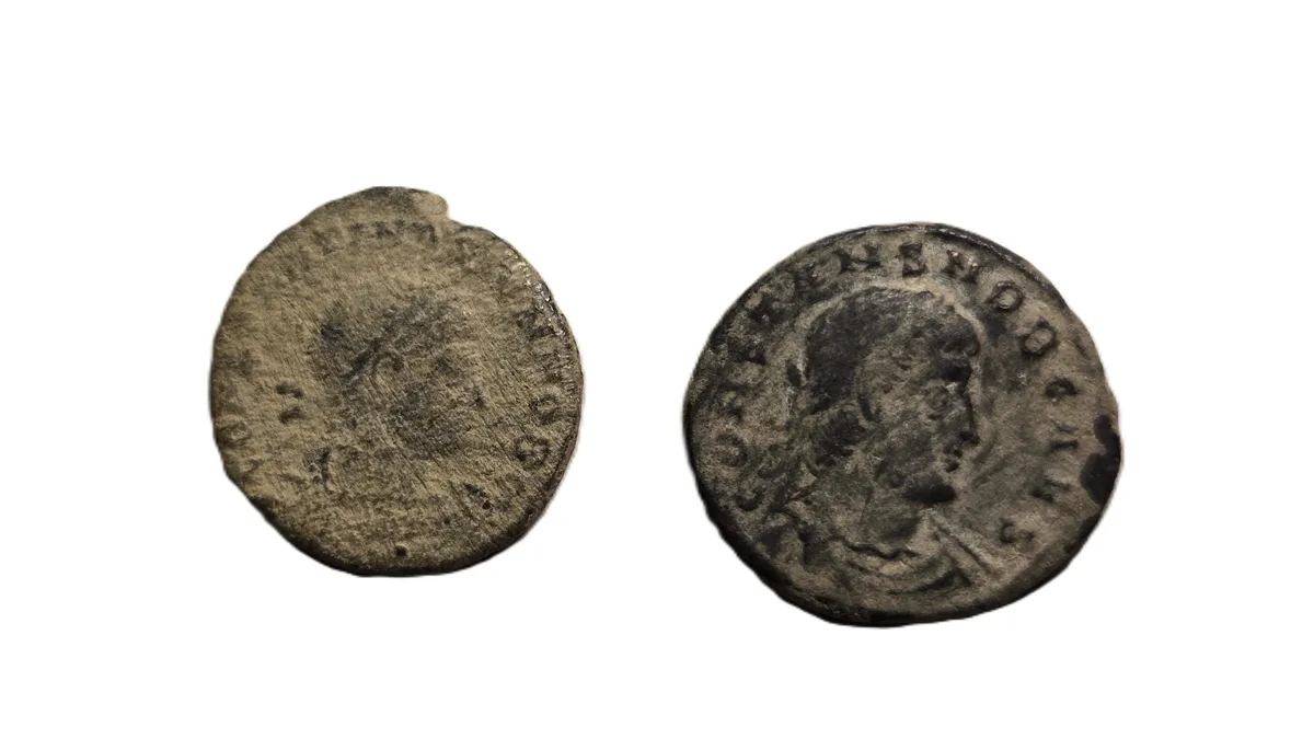 Lot of 2 Late Roman Bronze Coins
